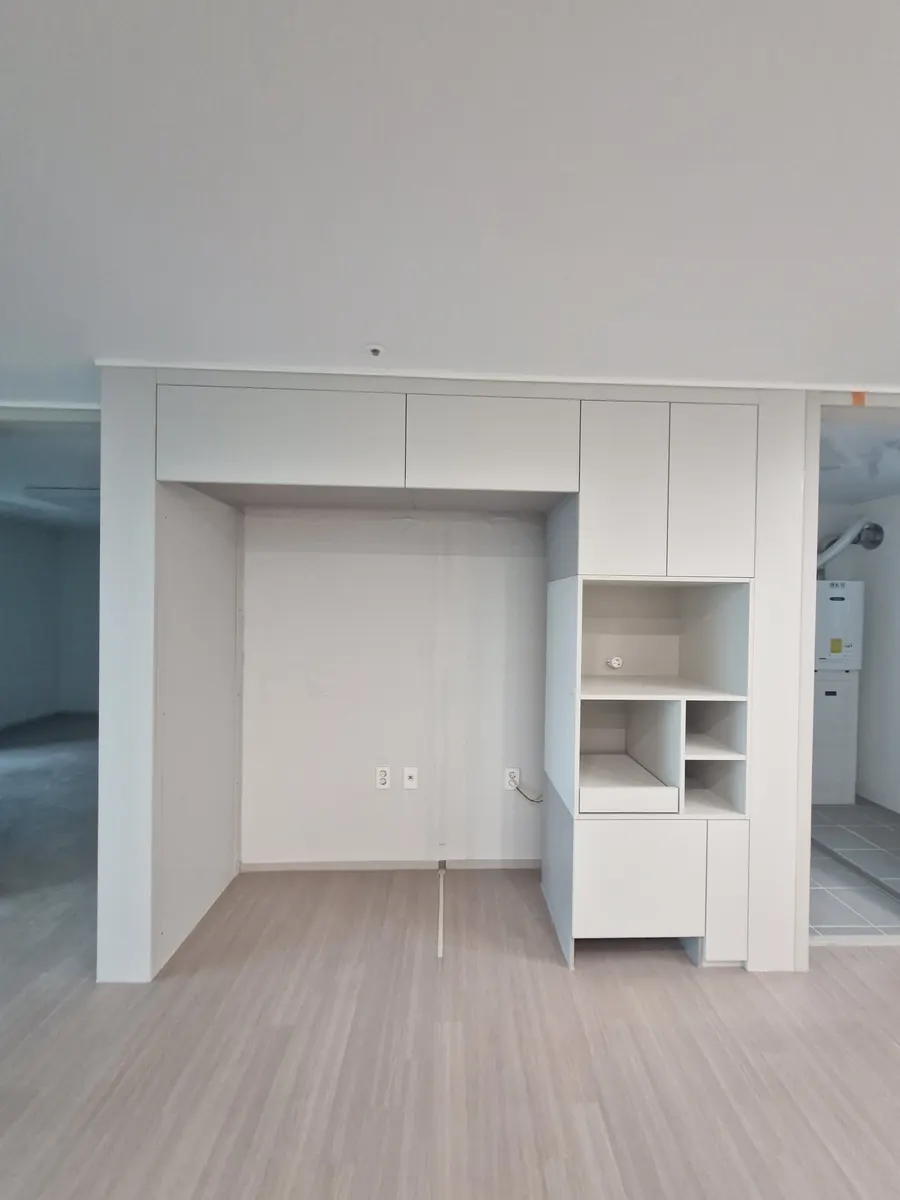 분당 롯데캐슬 냉장고장 블랙 리폼 시공 전 1